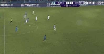 已婚妇女美容师的诱惑