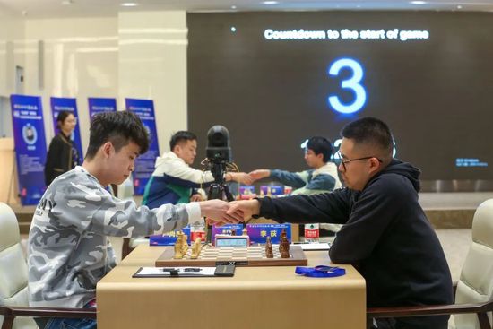 欧美野外疯狂做受xxxx高潮