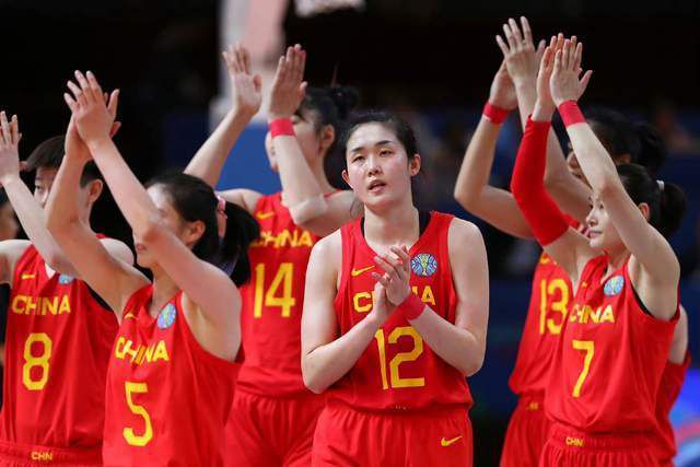 照顾女儿丈夫的母亲